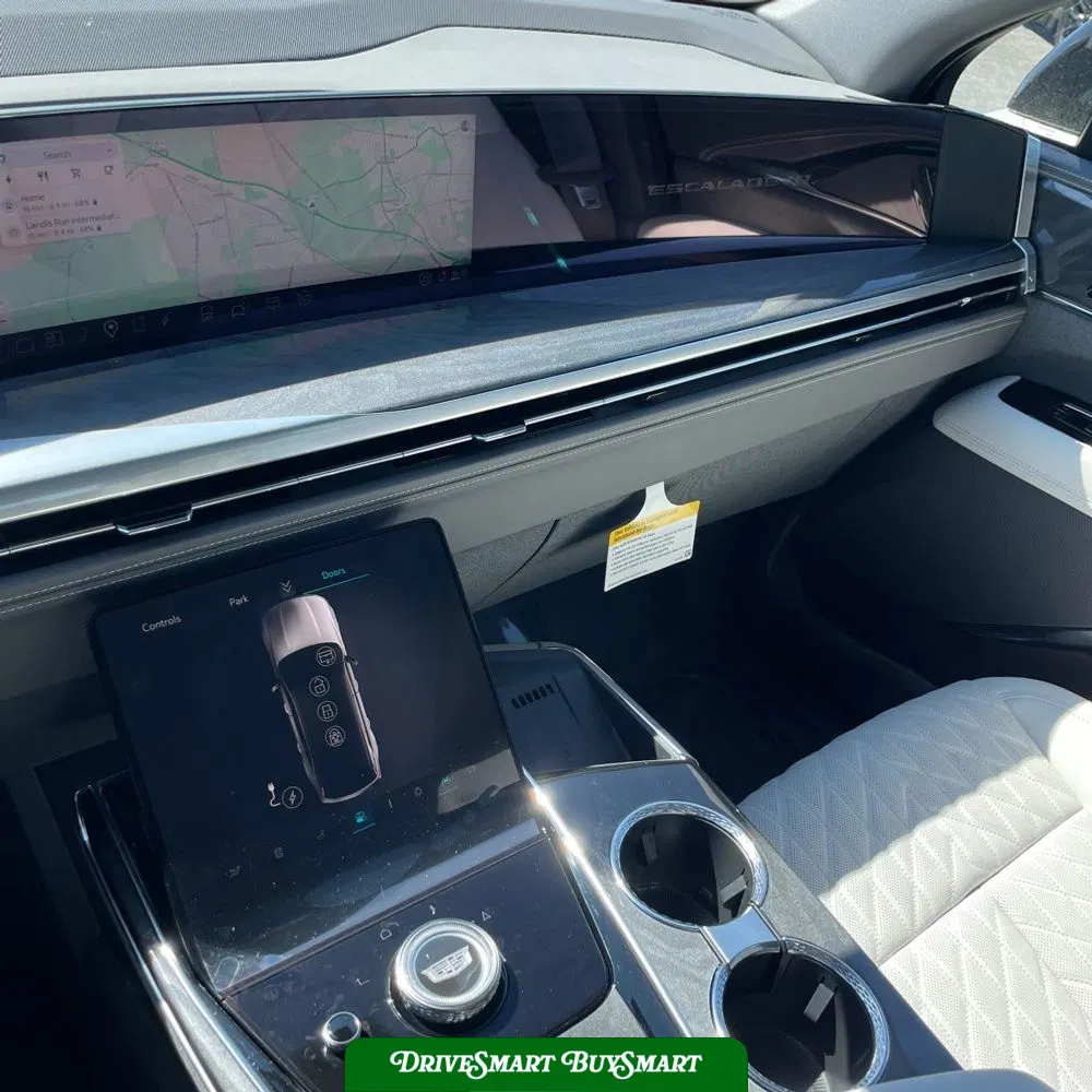 2025 Cadillac Escalade IQ Luxury 1