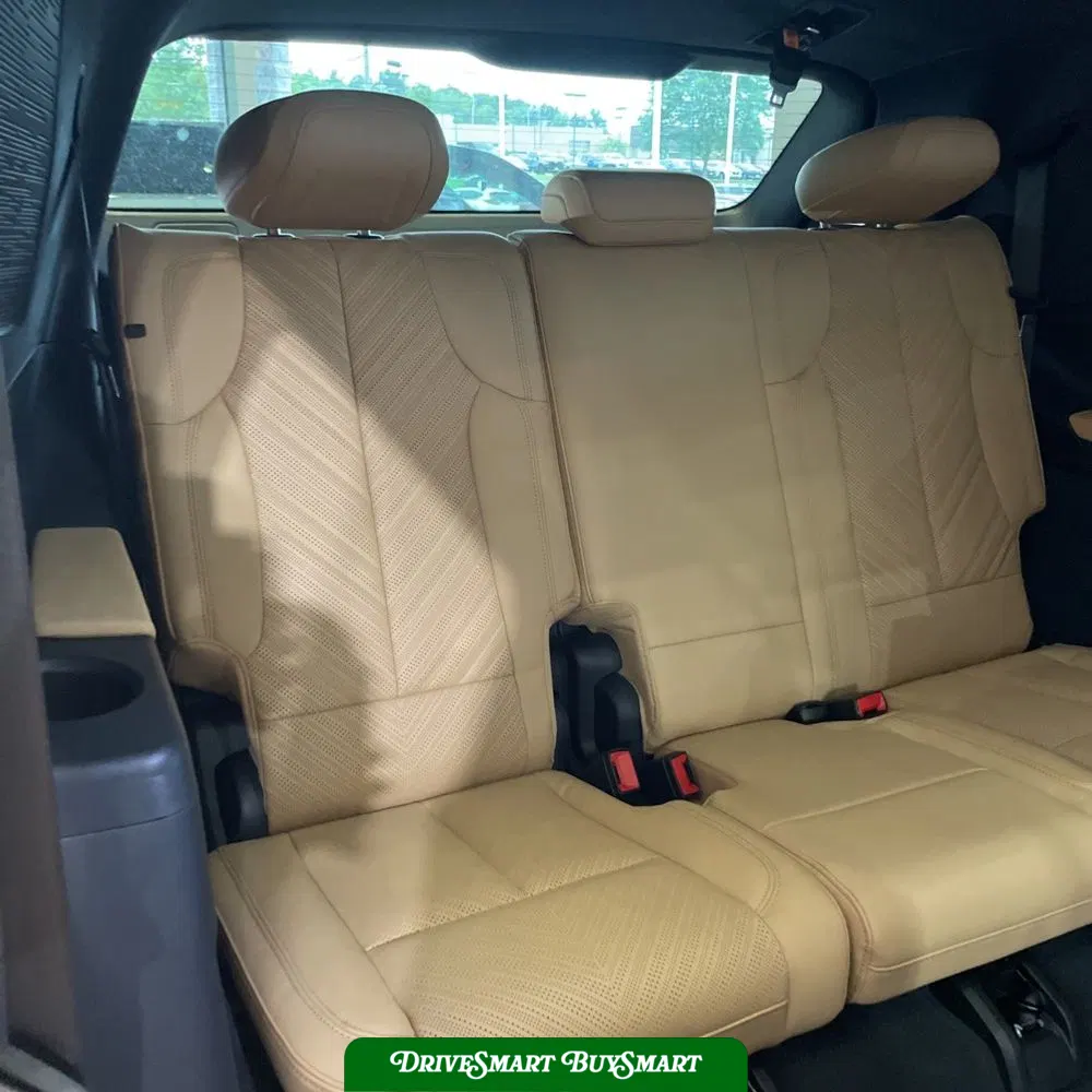 2025 Cadillac Escalade IQ Luxury 2