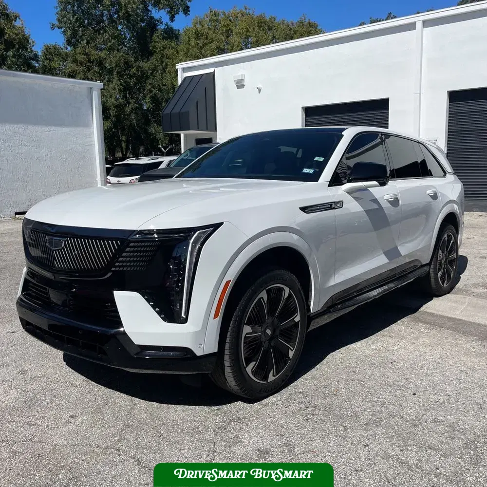 2025 Cadillac Escalade IQ Sport 1