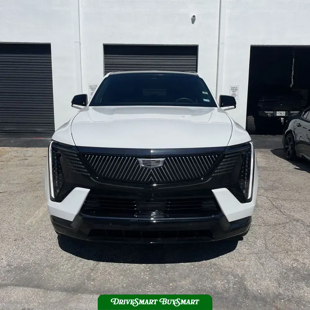 2025 Cadillac Escalade IQ Sport 1