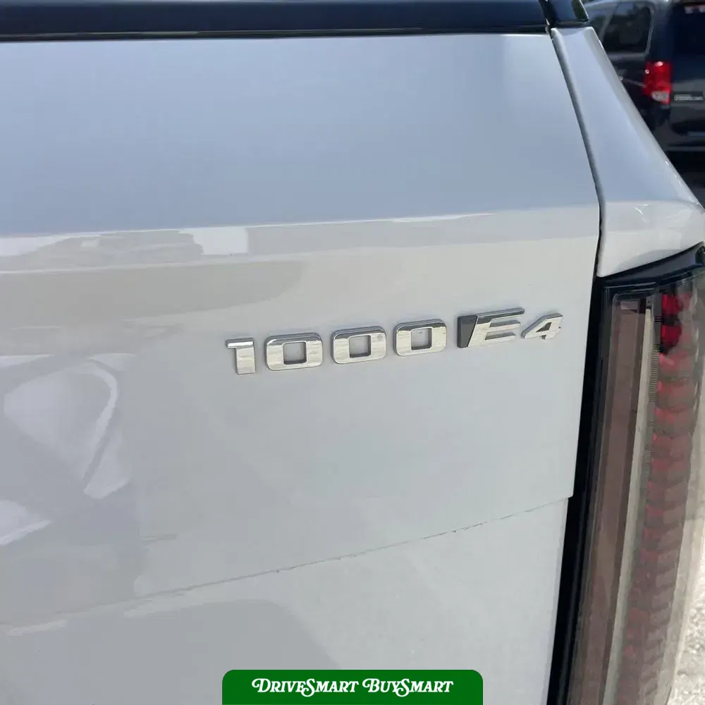 2025 Cadillac Escalade IQ Sport 1