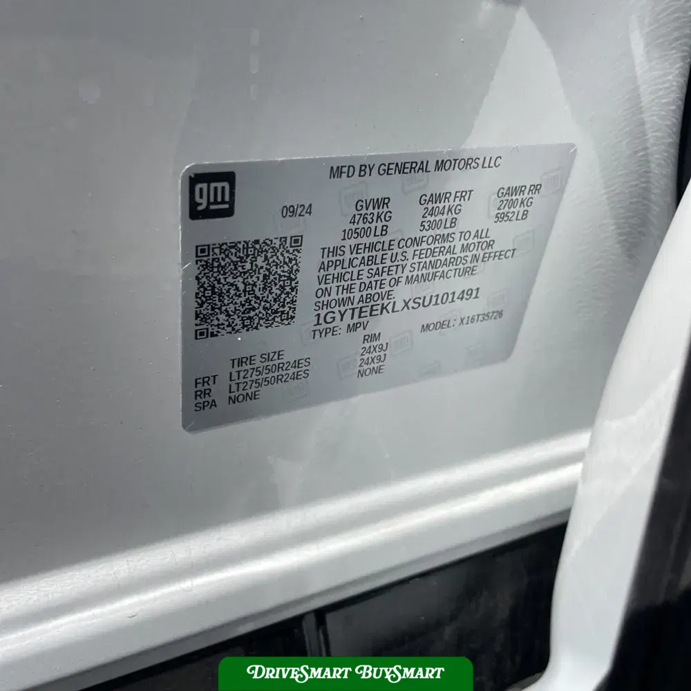 2025 Cadillac Escalade IQ Sport 1
