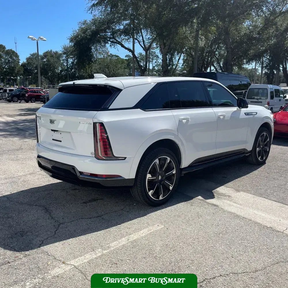 2025 Cadillac Escalade IQ Sport 1