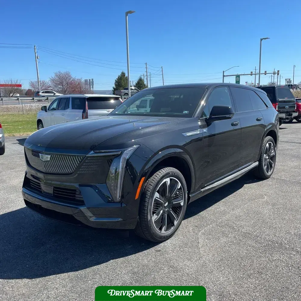 2025 Cadillac Escalade IQ Sport 2