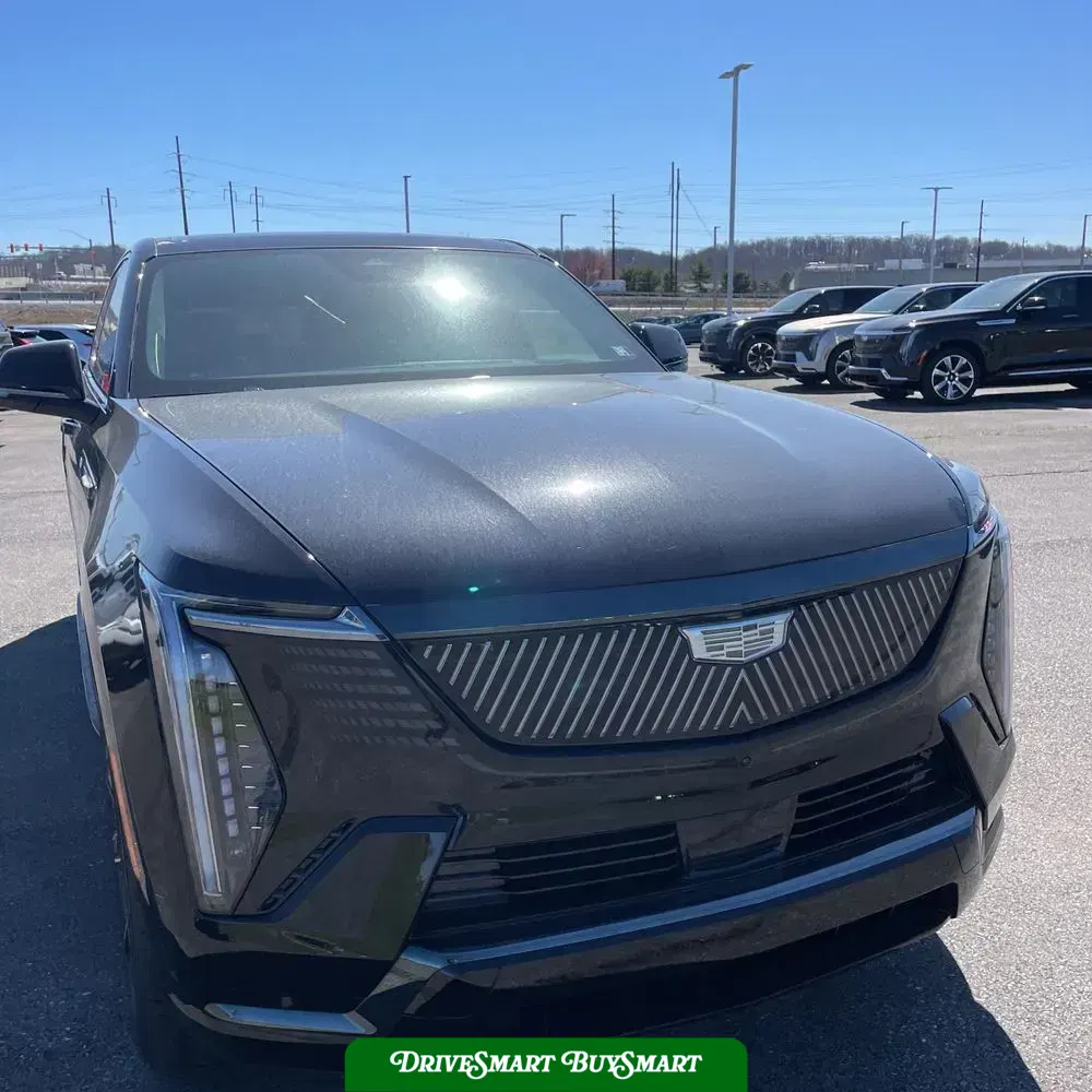 2025 Cadillac Escalade IQ Sport 2