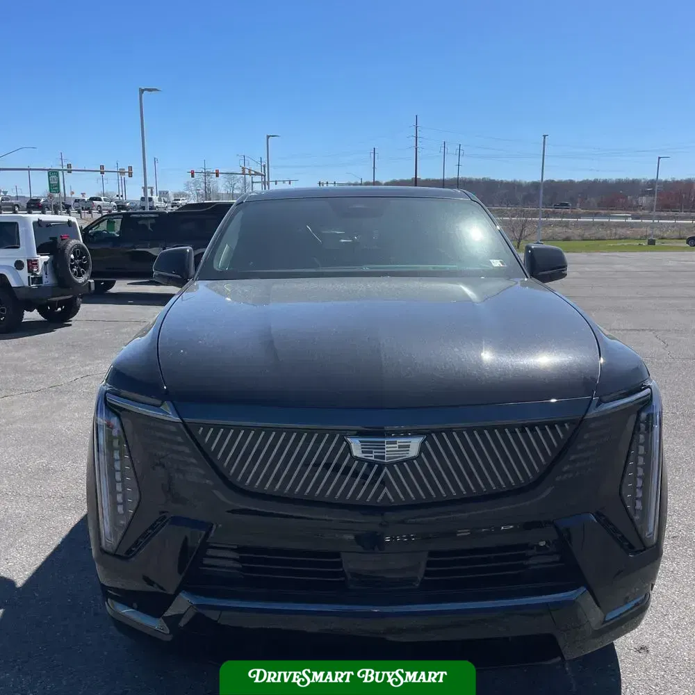 2025 Cadillac Escalade IQ Sport 2