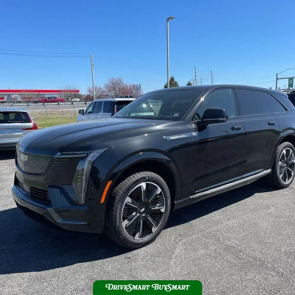 2025 Cadillac Escalade IQ Sport 2