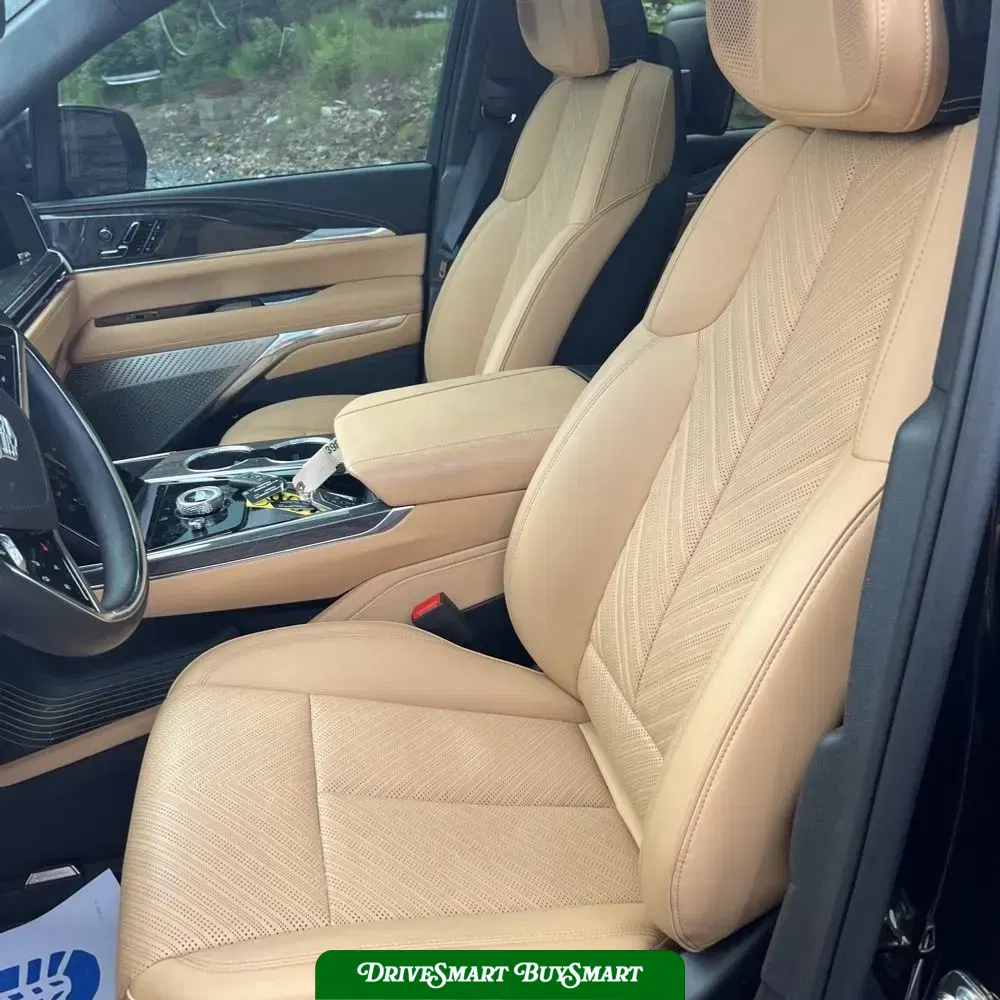 2025 Cadillac Escalade IQ Sport 2