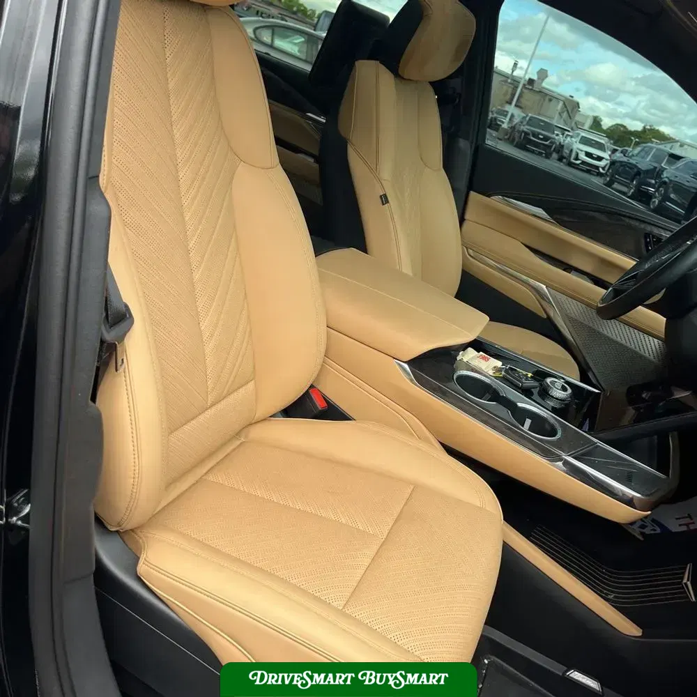 2025 Cadillac Escalade IQ Sport 2