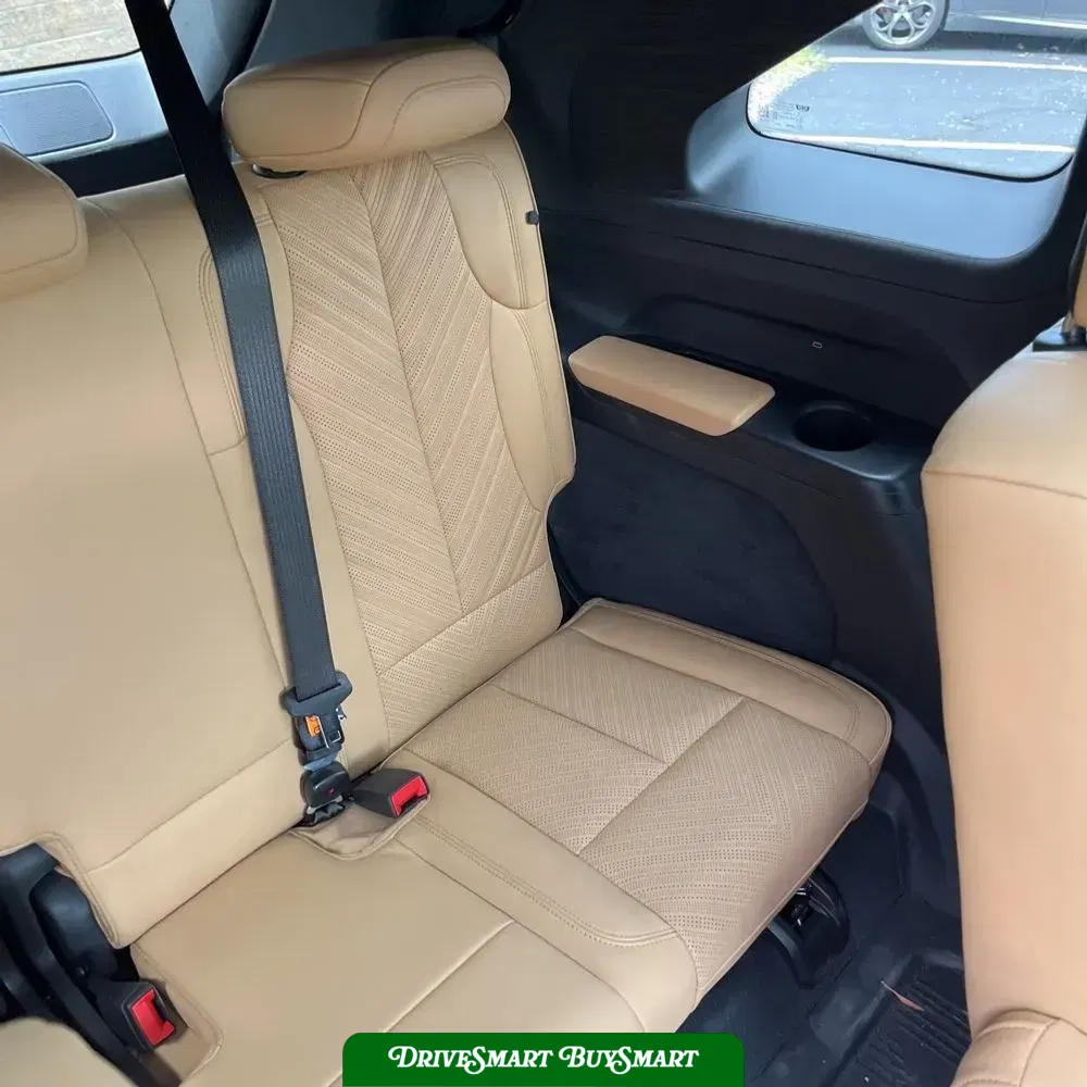 2025 Cadillac Escalade IQ Sport 2