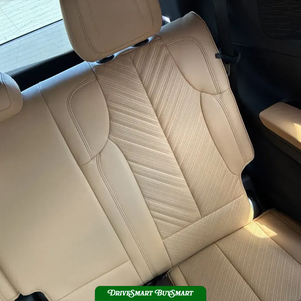 2025 Cadillac Escalade IQ Sport 2