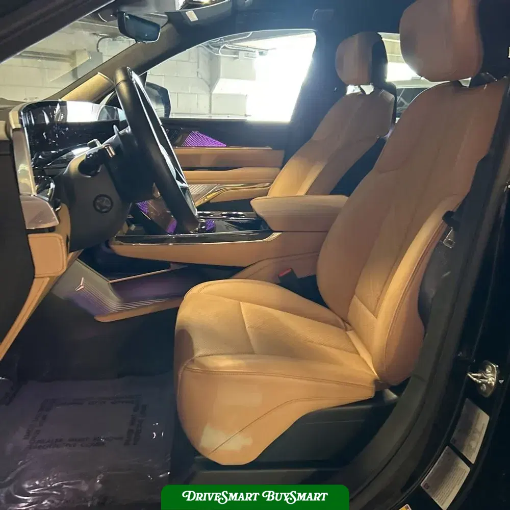 2025 Cadillac Escalade IQ Sport 2
