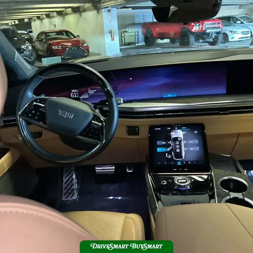 2025 Cadillac Escalade IQ Sport 2