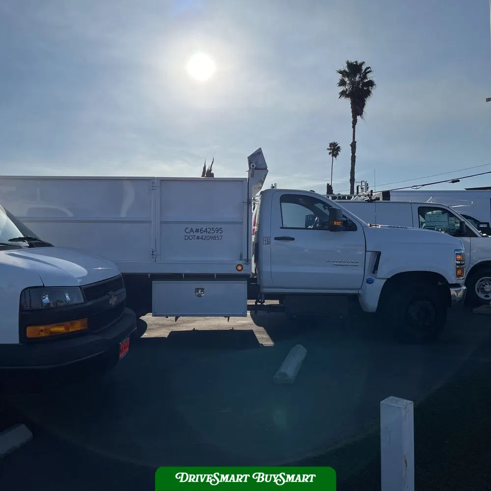 2022 Chevrolet Silverado 4500 W/T