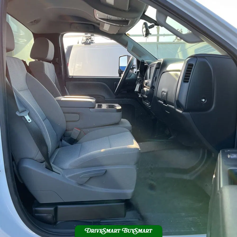 2022 Chevrolet Silverado 4500 W/T