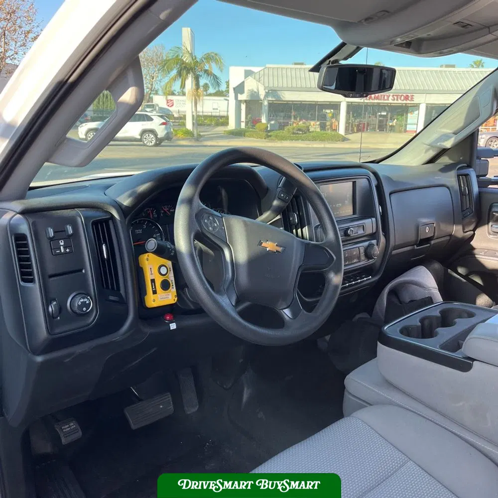 2022 Chevrolet Silverado 4500 W/T