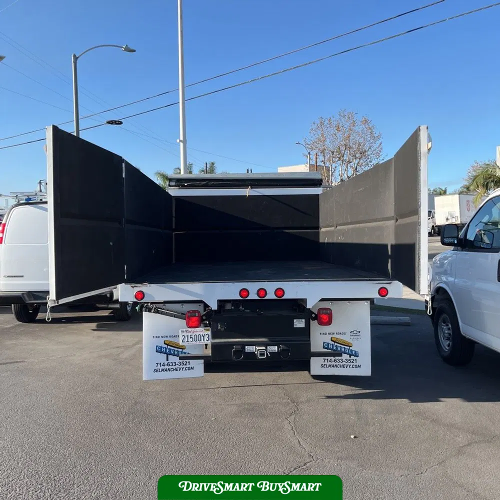 2022 Chevrolet Silverado 4500 W/T