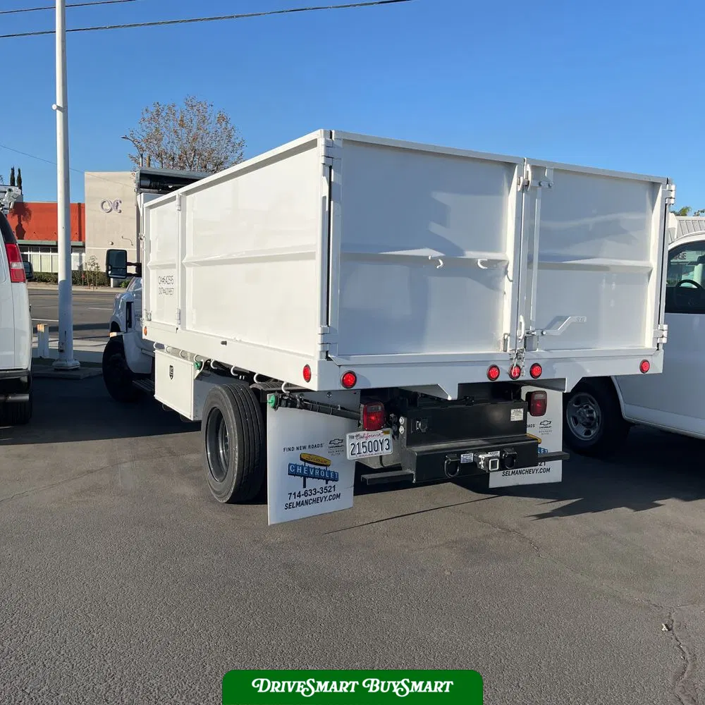 2022 Chevrolet Silverado 4500 W/T