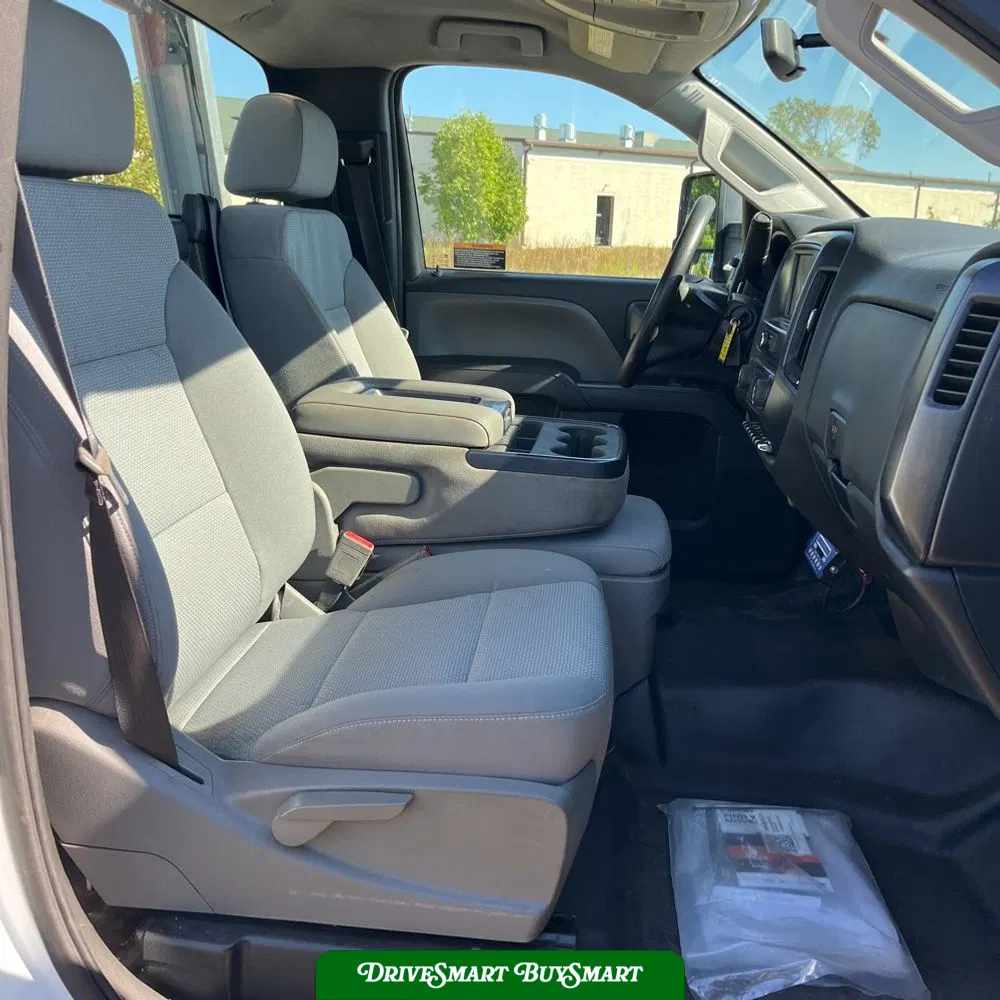 2022 Chevrolet Silverado 4500 W/T