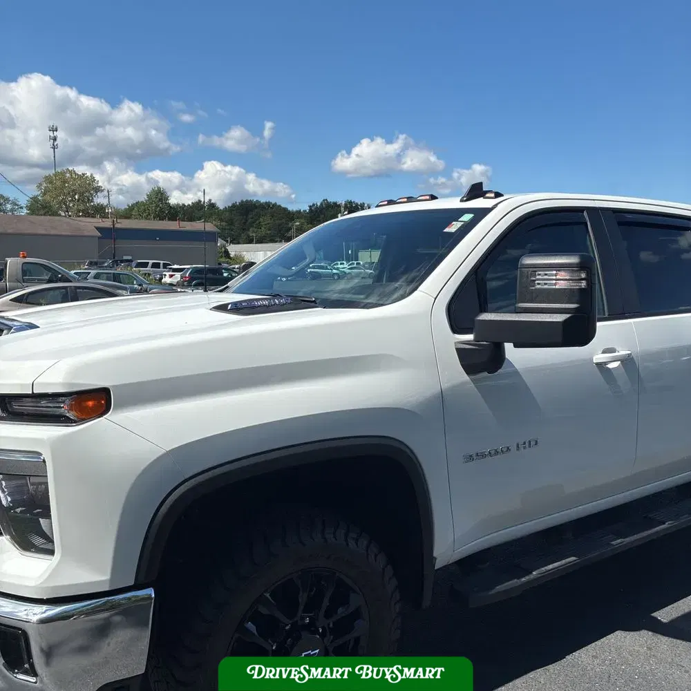 2025 Chevrolet Silverado 3500HD C/C