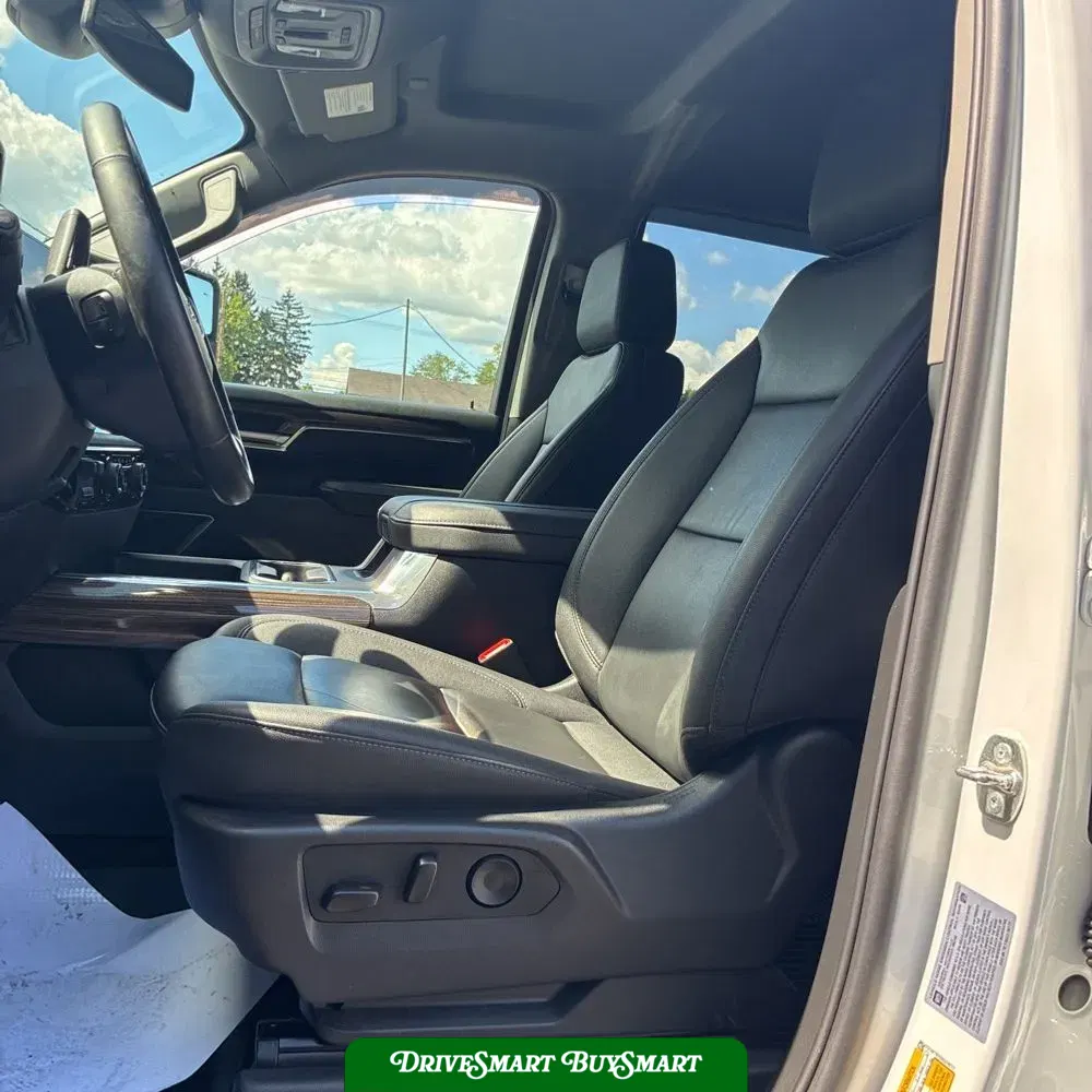 2025 Chevrolet Silverado 3500HD C/C