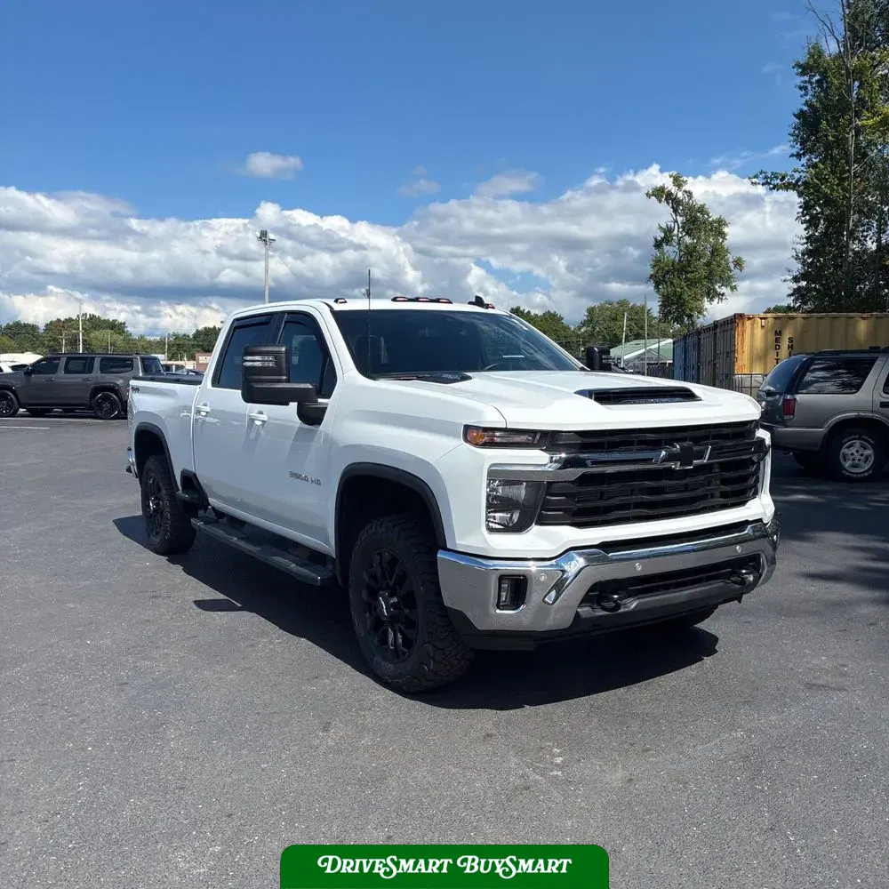 2025 Chevrolet Silverado 3500HD C/C