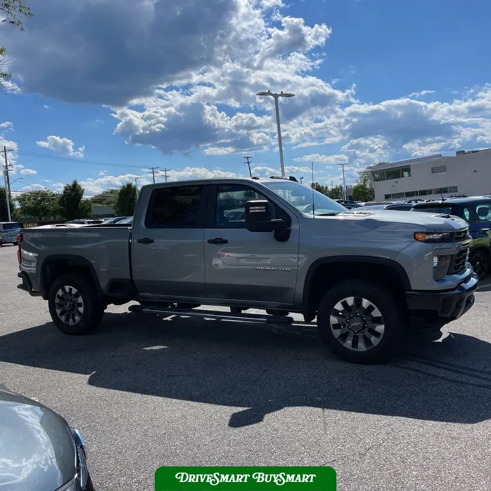 2024 Chevrolet Silverado 2500HD Custom