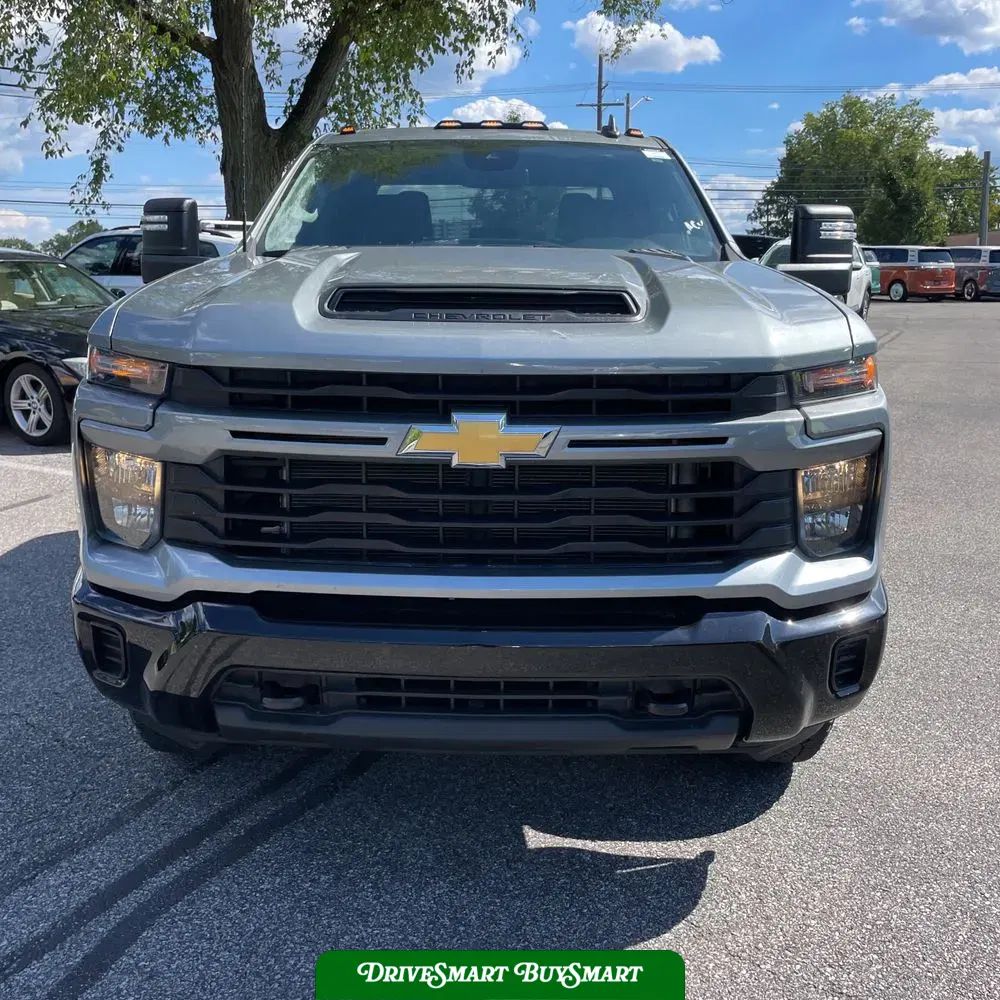2024 Chevrolet Silverado 2500HD Custom