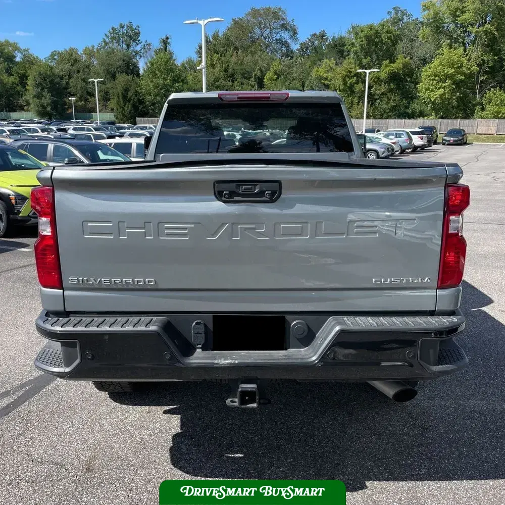 2024 Chevrolet Silverado 2500HD Custom
