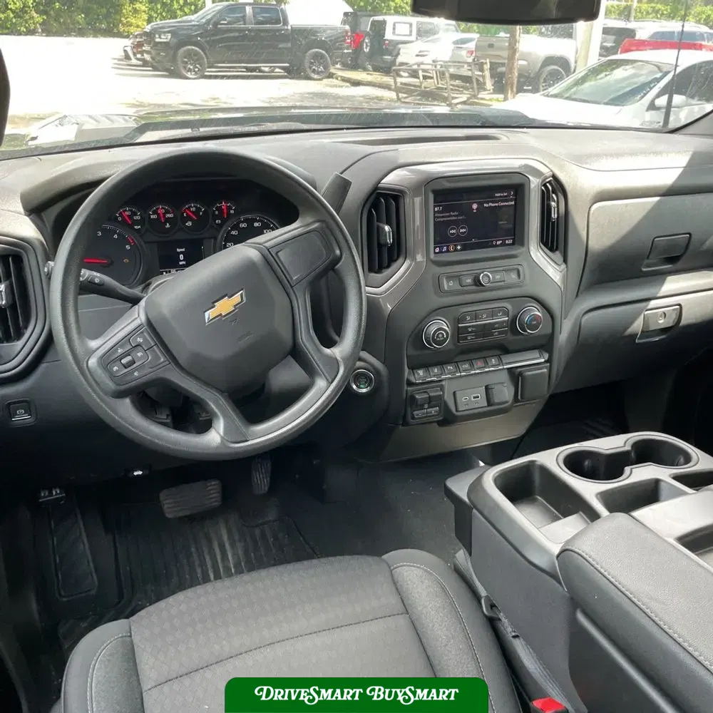 2024 Chevrolet Silverado 2500HD Custom