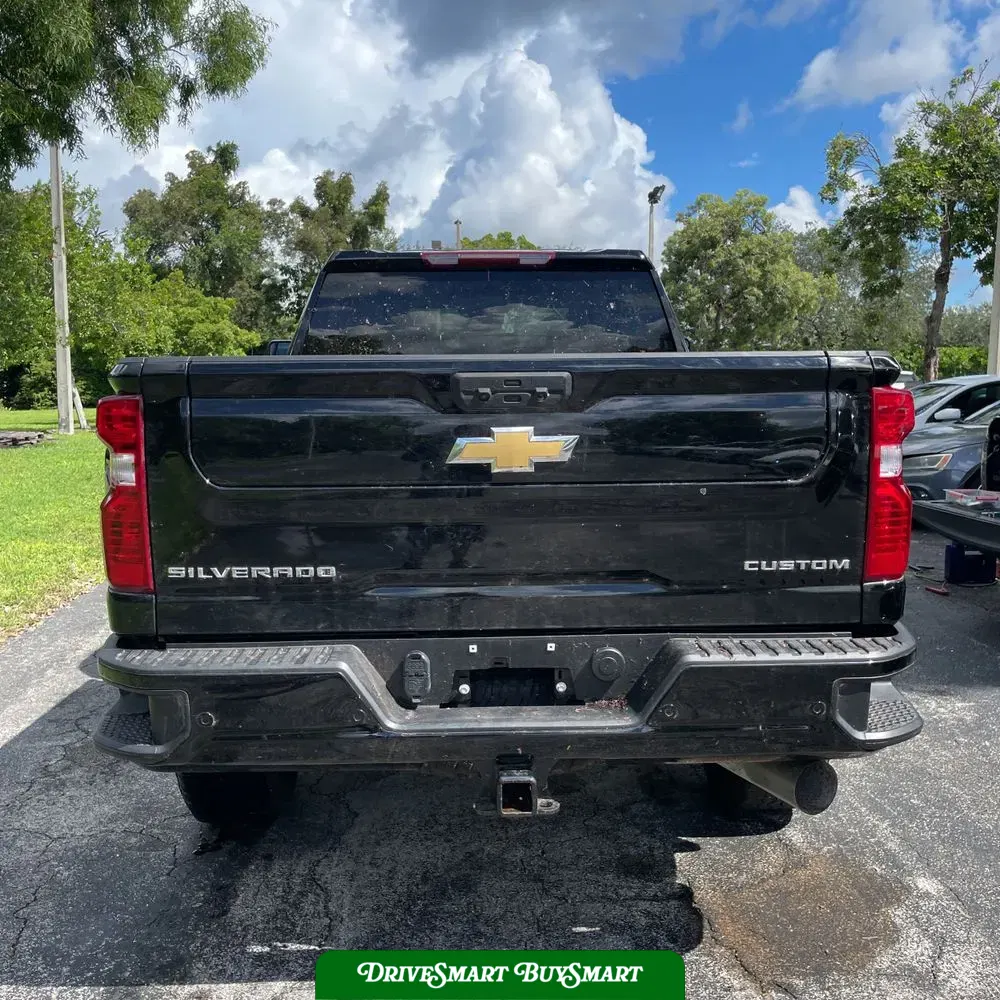 2024 Chevrolet Silverado 2500HD Custom