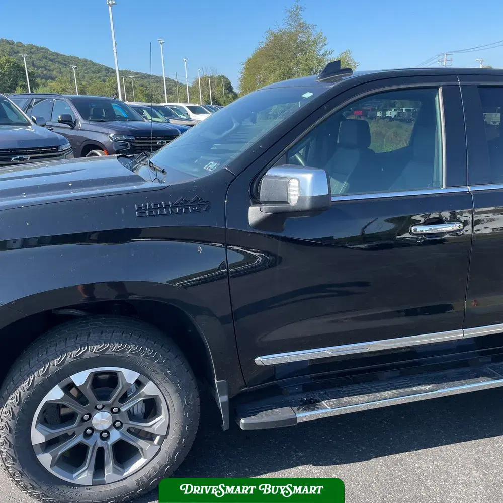 2023 Chevrolet Silverado 1500 High Country