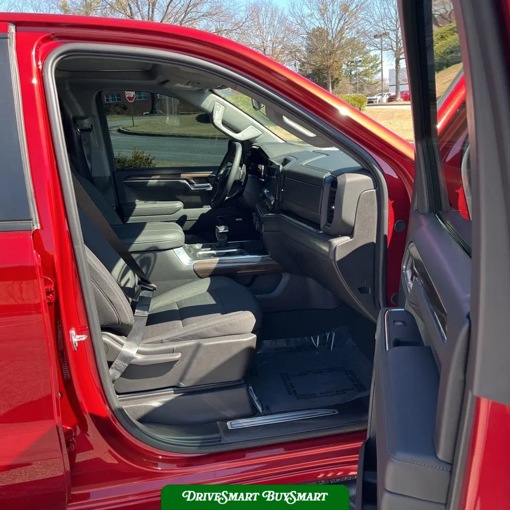 2024 Chevrolet Silverado 1500 LT Trail Boss
