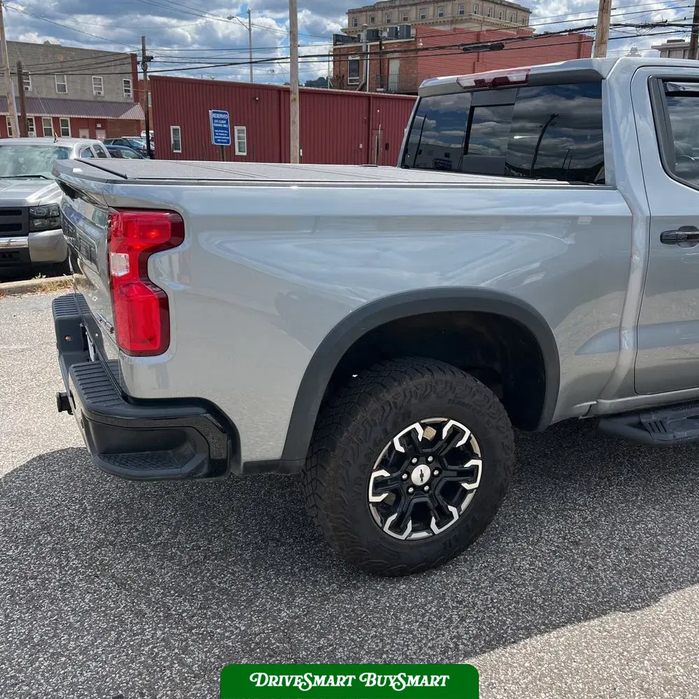 2024 Chevrolet Silverado 1500 ZR2
