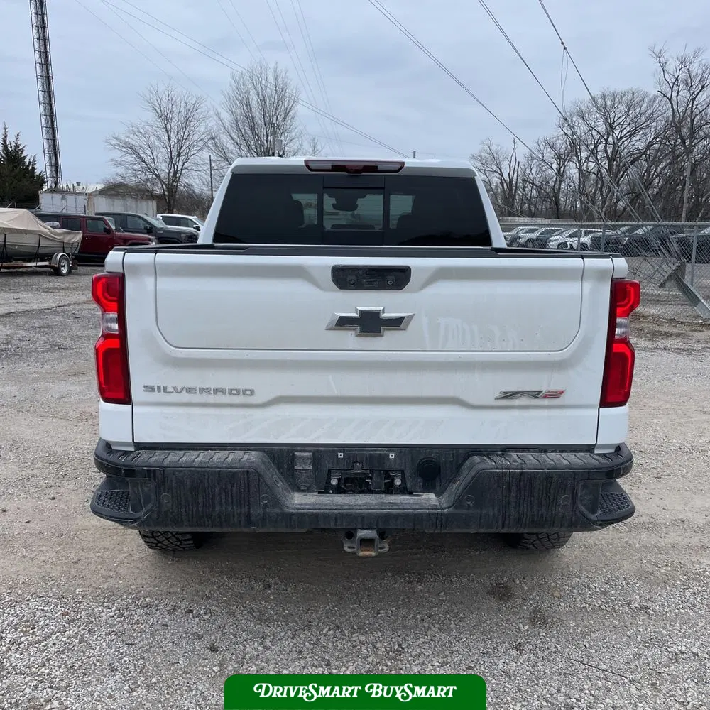 2024 Chevrolet Silverado 1500 ZR2