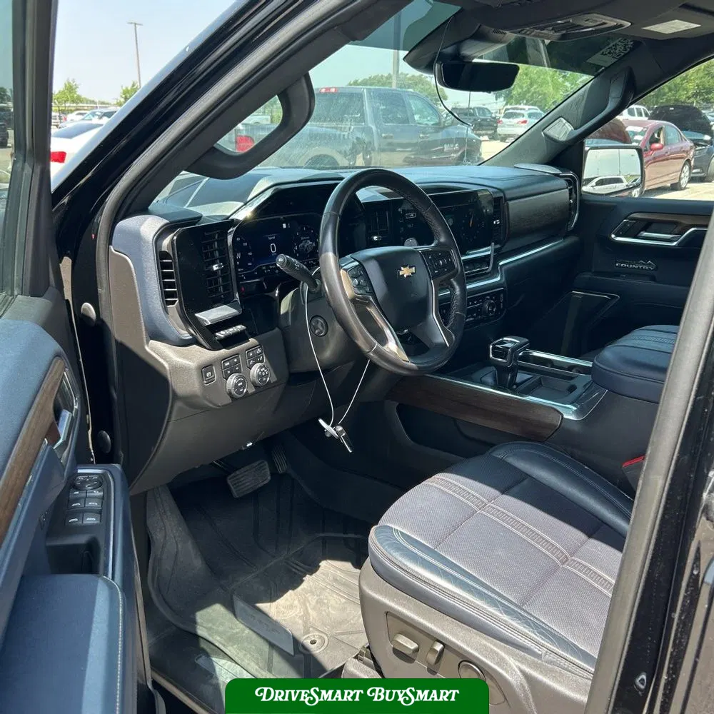 2023 Chevrolet Silverado 1500 High Country