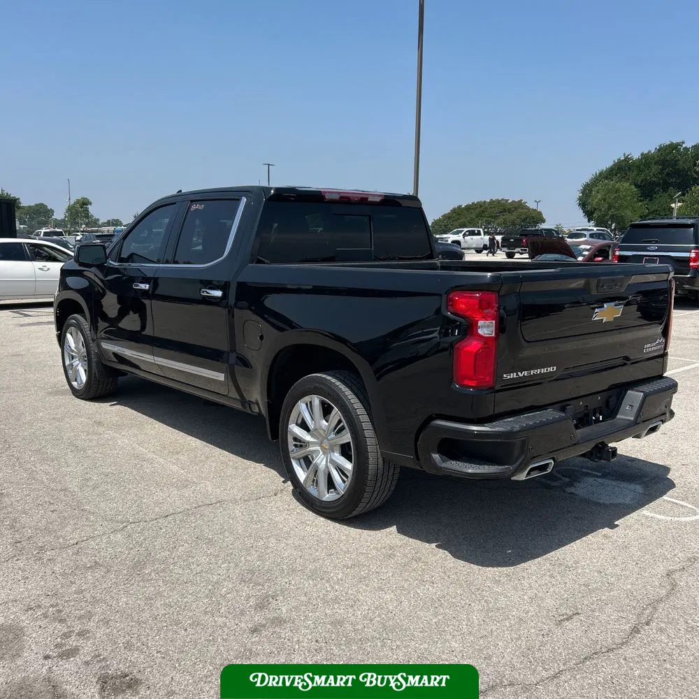2023 Chevrolet Silverado 1500 High Country