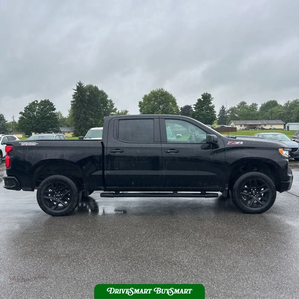 2025 Chevrolet Silverado 1500 LT Trail Boss
