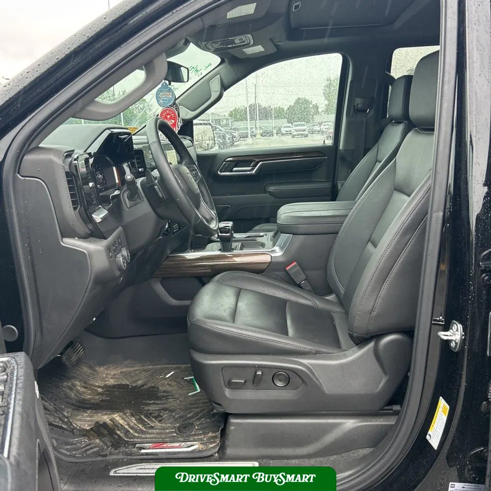 2025 Chevrolet Silverado 1500 LT Trail Boss
