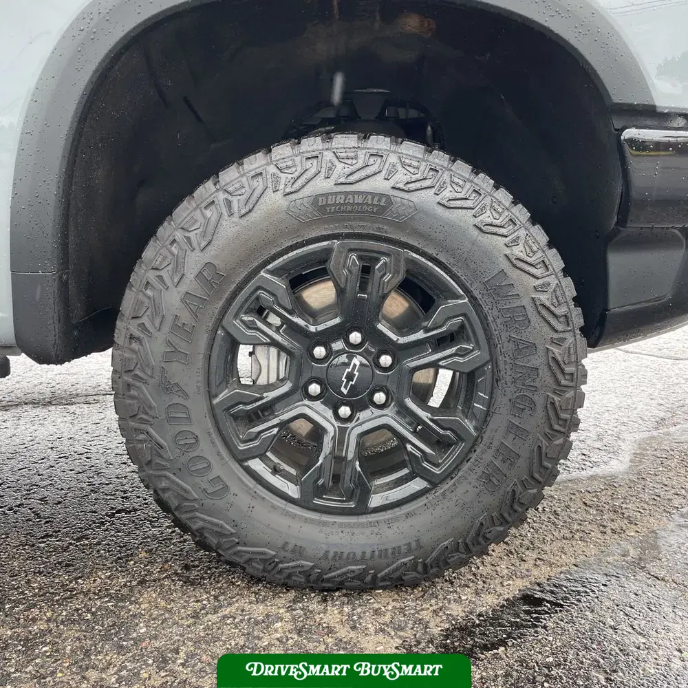 2025 Chevrolet Silverado 1500 ZR2