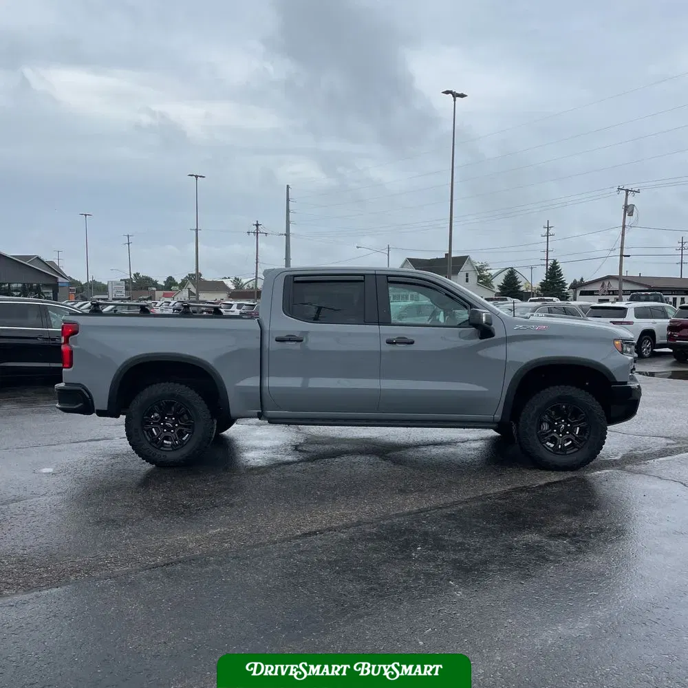 2025 Chevrolet Silverado 1500 ZR2
