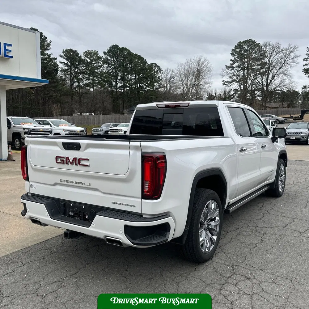 2023 GMC Sierra 1500 Denali