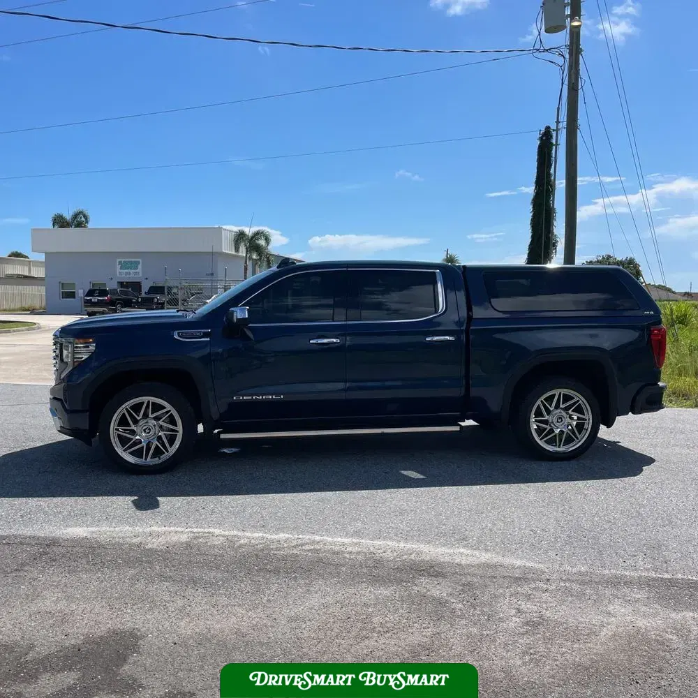 2023 GMC Sierra 1500 Denali