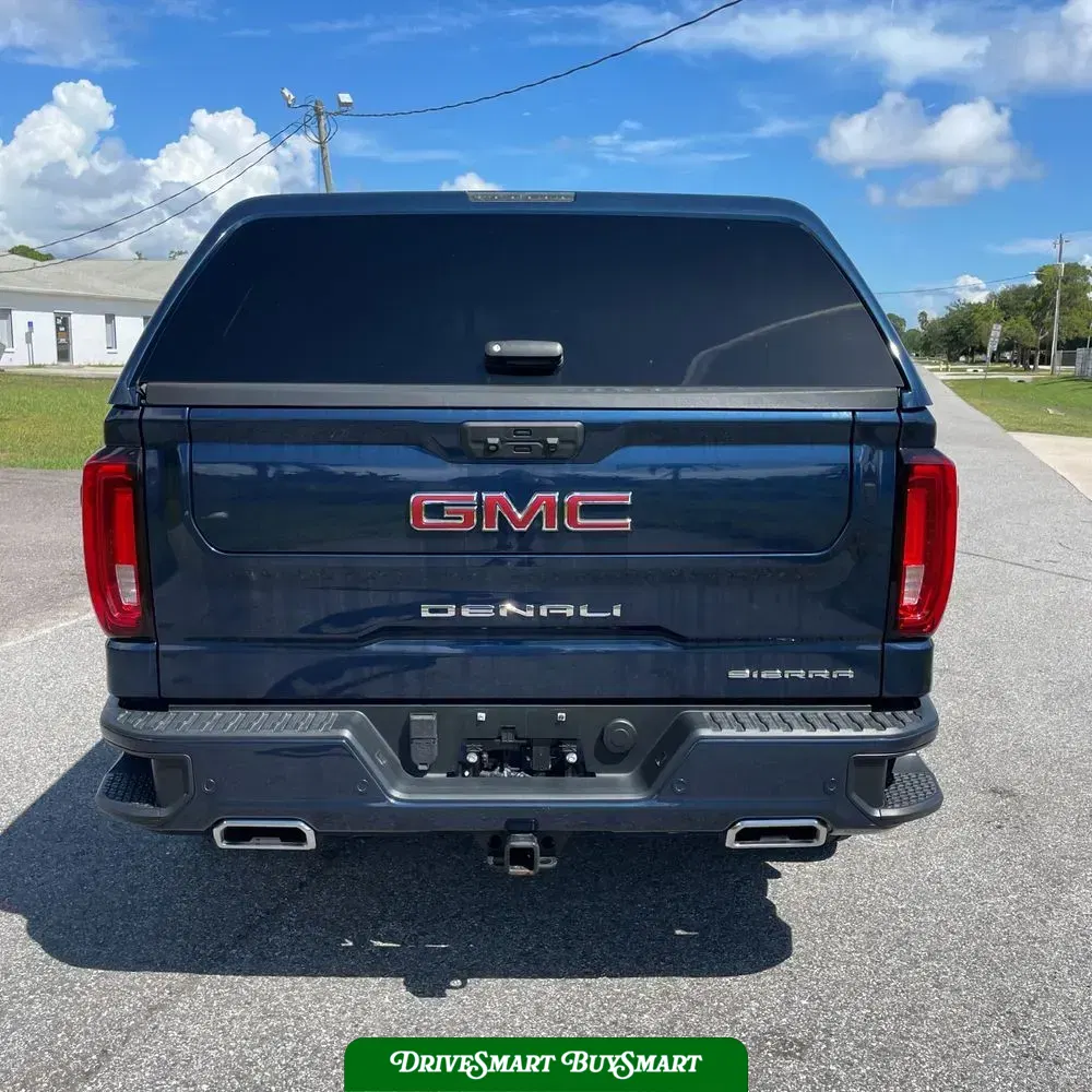 2023 GMC Sierra 1500 Denali