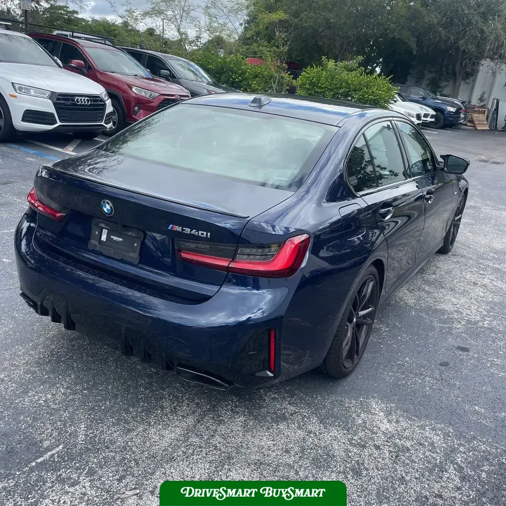 2023 BMW 3-Series M340i