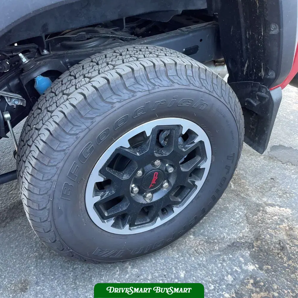 2025 Toyota Tacoma TRD Off-Road