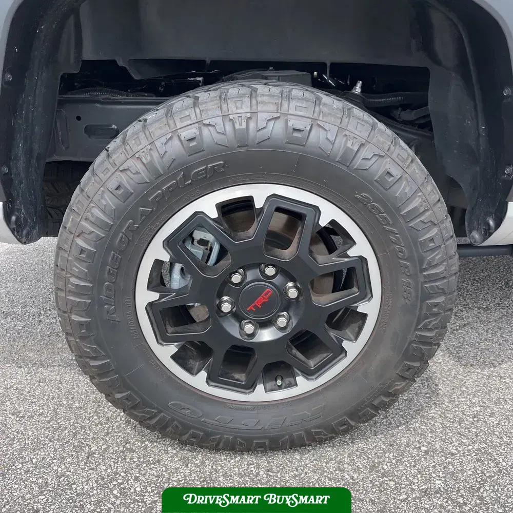 2025 Toyota Tacoma TRD Off-Road HV