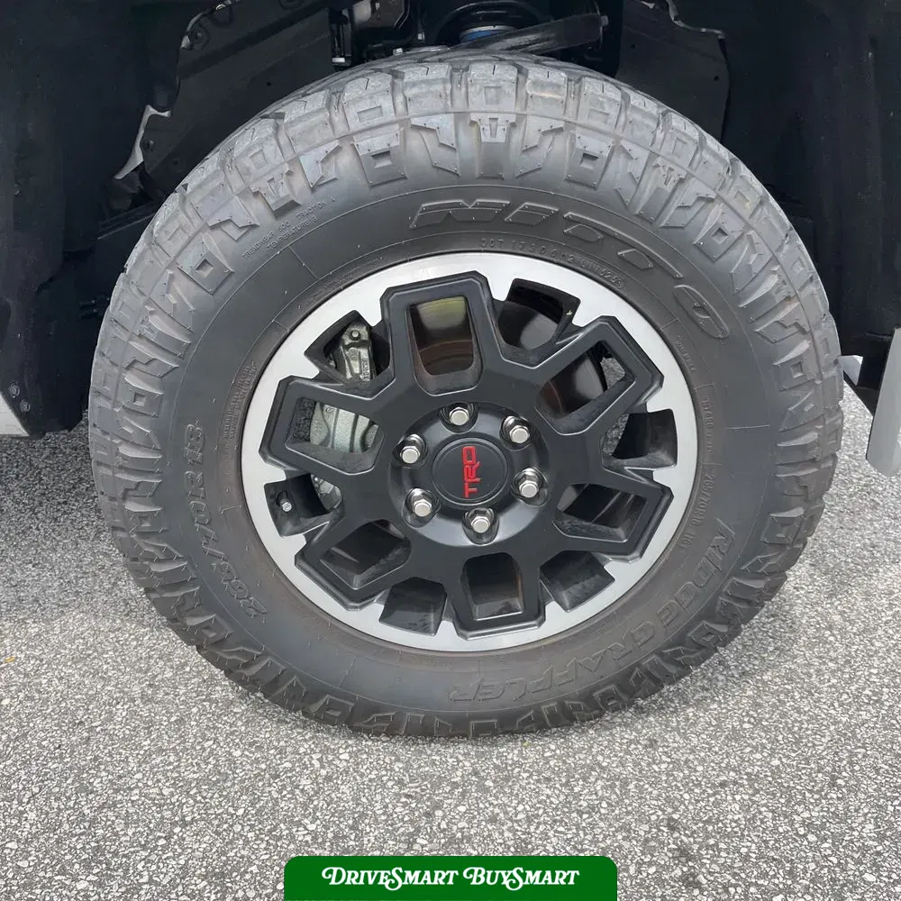 2025 Toyota Tacoma TRD Off-Road HV