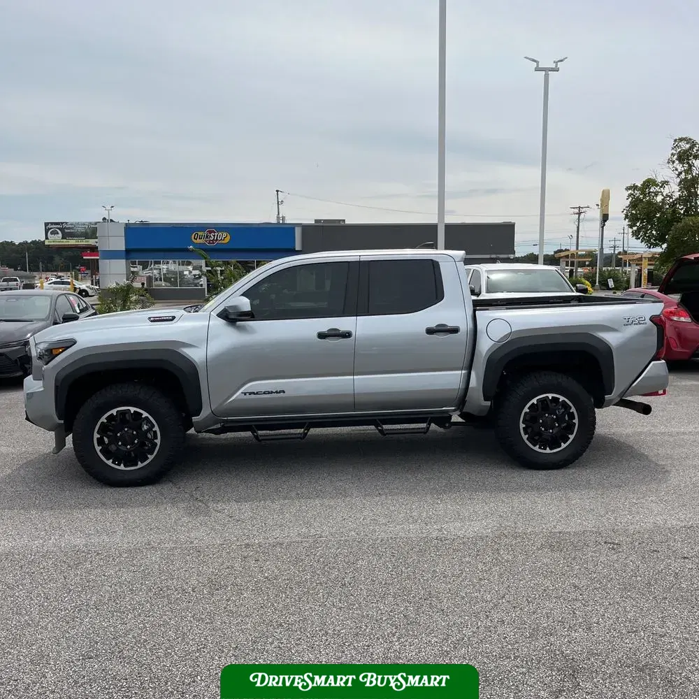 2025 Toyota Tacoma TRD Off-Road HV