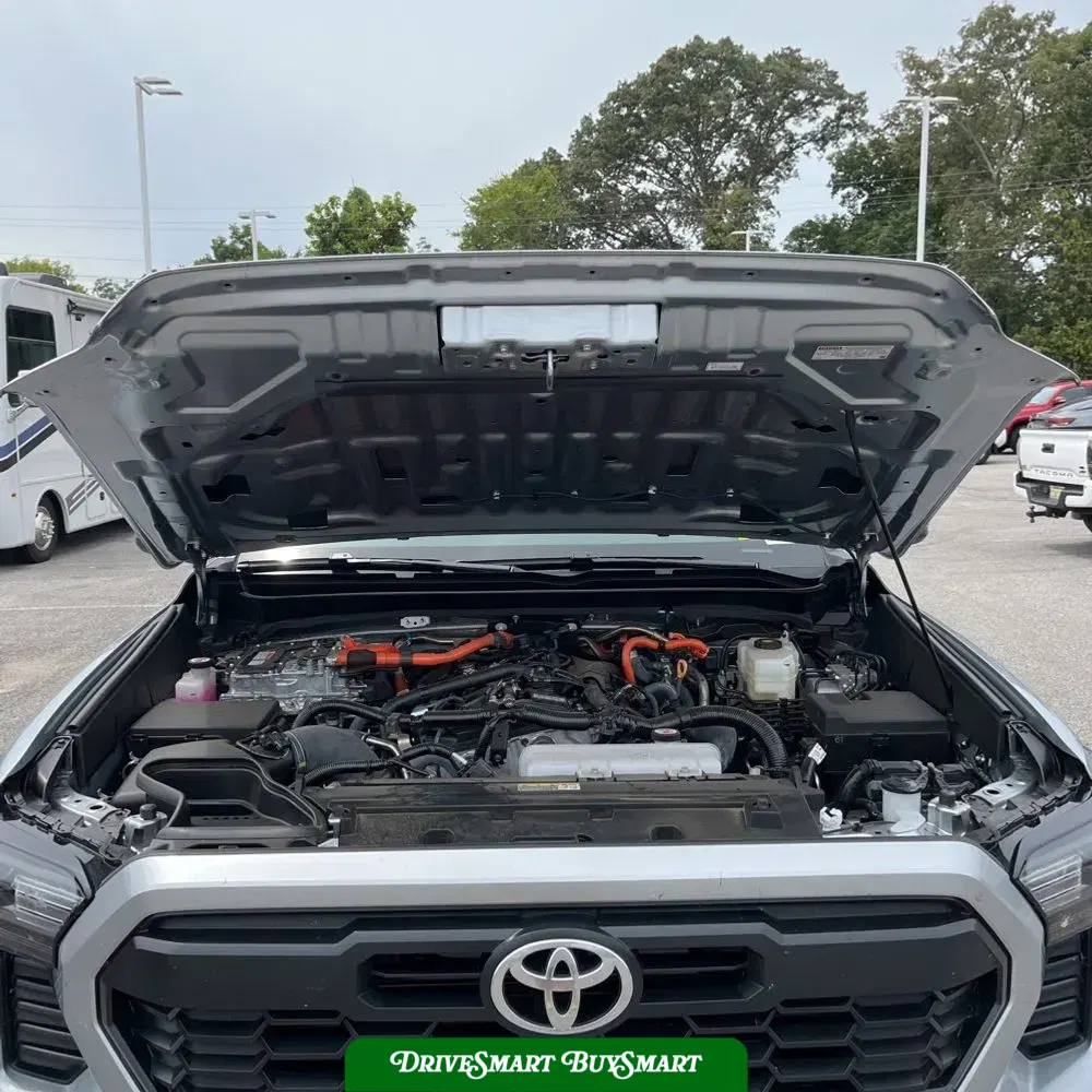 2025 Toyota Tacoma TRD Off-Road HV